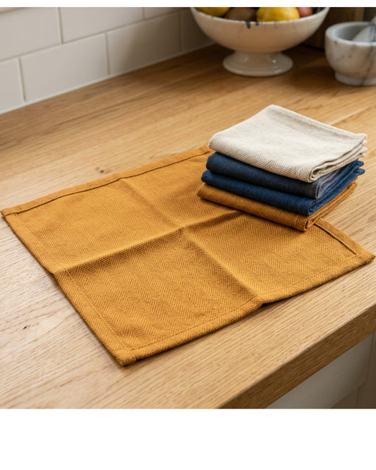 Clovn Cotton Herringbone Cleaning Cloths 32 x 32 cm Five Pack - Lifestyle view